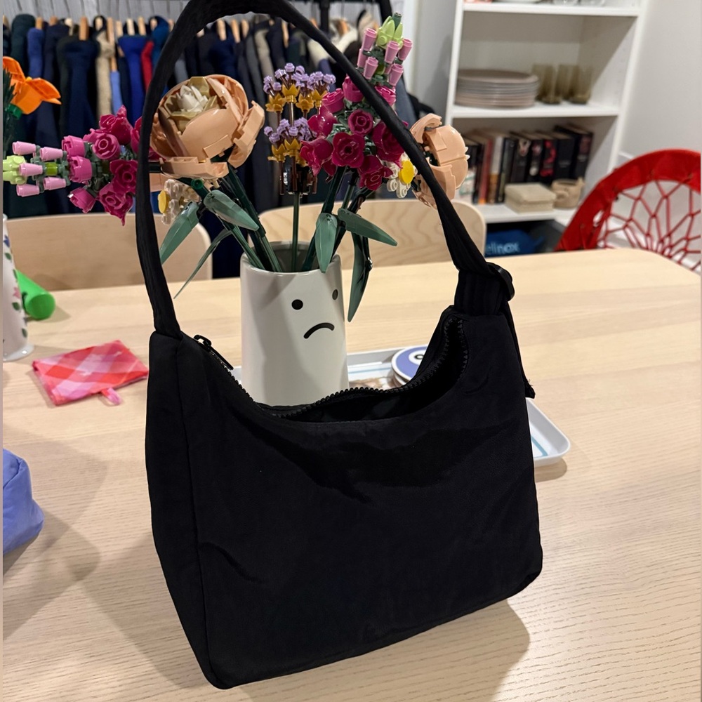 Baggu Mini Shoulder Bag